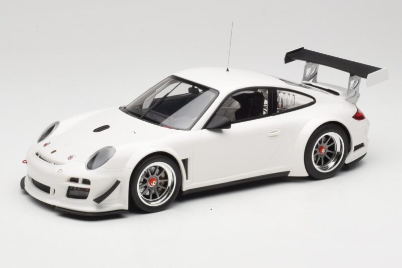 Porsche 911 997 GT3 R Street Weiß Minichamps 1:18 151108900 Druckguss