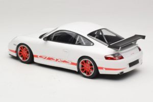 Porsche 911 996 GT3 RS Weiß Roter Streifen Minichamps 1:18 155062020 Druckguss — Bild 5 von 6