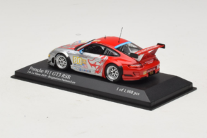Porsche 911 997 GT3 RSR #80 J. Bergmeister / S. Neiman / D. Law 24 Hours of Le Mans 2009 Minichamps 1:43 400096980 Druckguss — Bild 3 von 4