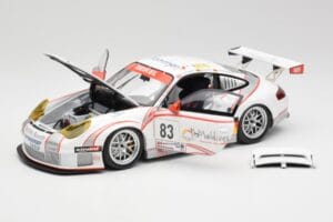 Porsche 911 997 GT3 RSR #83 Team Seikel L. Nielsen / M. Ehret / D. Farnbacher 24 Hours of Le Mans 2006 Minichamps 1:18 100066 — Bild 2 von 8