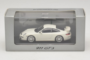 Porsche 911 997 GT3 Weiß Minichamps 1:43 WAP02012016 Druckguss — Bild 5 von 5