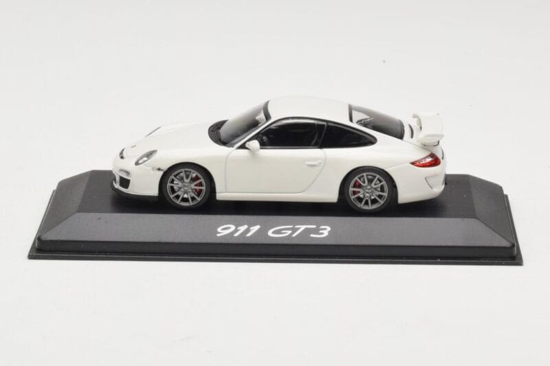 Porsche 911 997 GT3 Weiß Minichamps 1:43 WAP0202080C Druckguss