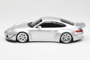 Porsche 911 997 RWB Abu Dhabi IXO 1:18 18CMC166 Druckguss — Bild 3 von 6