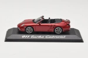 Porsche 911 997 Turbo Cabriolet Rot Minichamps 1:43 WAP0200130A Druckguss