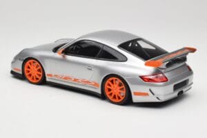 Porsche 911 997.1 GT3 RS Silber mit Orangefarbenen Felgen Minichamps 1:18 155062120 Druckguss — Bild 5 von 6