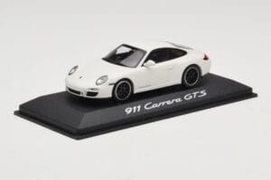 Porsche 911 997.2 Carrera GTS Weiß Minichamps 1:43 WAP0200200B Druckguss — Bild 2 von 4