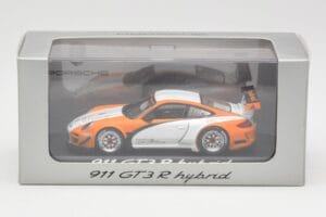 Porsche 911 GT3 R Hybrid 997.2 Presentation White Orange Minichamps 1:43 WAP0201170B Druckguss — Bild 4 von 4