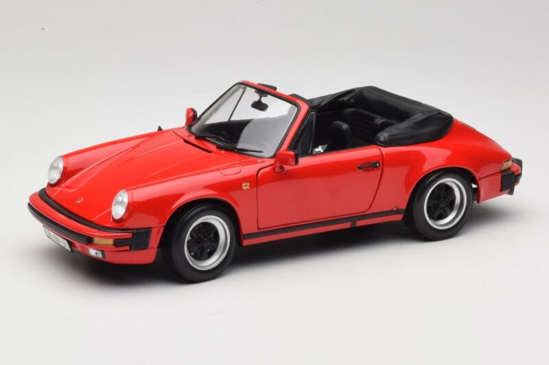 Porsche 911 SC Cabriolet Rot Minichamps 1:18 100063030 Druckguss