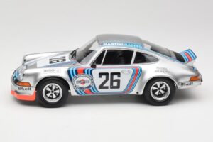 Porsche 911 Carrera RSR Group 4 GT #26 Martini Racing H. Muller / G. van Lennep GT Class Winner 1000 km Dijon 1973 Minichamps — Bild 3 von 6