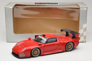Porsche 911 GT1 Concept Rot UT Models 1:18 180966625-R1 Druckguss — Bild 8 von 8