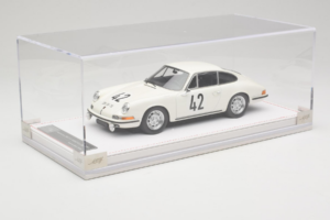 Porsche 911 S #42 R. Buchet / H. Linge Auguste Veuillet 24 Hours of Le Mans Class Winner 1967 IVY Merit 1:18 REMC006 Resin — Bild 2 von 6