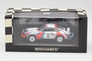 Porsche 911 SC #5 Martini B. Waldegaard / H. Thorszelius Safari Rally 1978 Minichamps 1:43 400786205 Druckguss — Bild 4 von 4