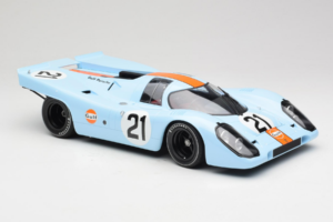 Porsche 917K Gulf #21 P. Rodriguez / L. Kinnunen J.W. Automotive Engineering 24 Hours of Le Mans 1970 Minichamps 1:12 1237066 — Bild 4 von 6