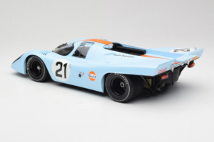 Porsche 917K Gulf #21 P. Rodriguez / L. Kinnunen J.W. Automotive Engineering 24 Hours of Le Mans 1970 Minichamps 1:12 1237066 — Bild 5 von 6