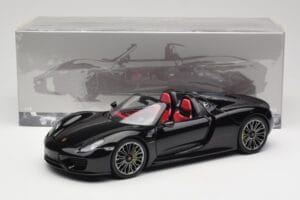 Porsche 918 Spyder Basalt Schwarz Metallic Minichamps 1:18 110062431 Druckguss — Bild 8 von 8