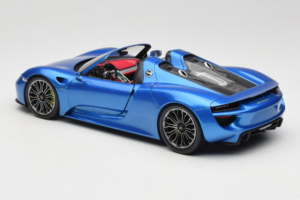 Porsche 918 Spyder Blue Metallic Minichamps 1:18 110062432 Druckguss — Bild 7 von 8