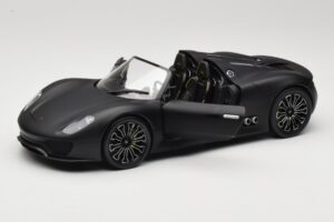 Porsche 918 Spyder Matte Black Minichamps 1:18 110060031 Druckguss — Bild 2 von 8