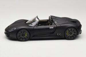 Porsche 918 Spyder Matte Black Minichamps 1:18 110060031 Druckguss — Bild 4 von 8