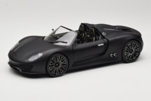 Porsche 918 Spyder Matte Black Minichamps 1:18 110060031 Druckguss