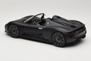 Porsche 918 Spyder Matte Black Minichamps 1:18 110060031 Druckguss — Bild 7 von 8
