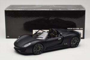 Porsche 918 Spyder Matte Black Minichamps 1:18 110060031 Druckguss — Bild 8 von 8