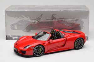 Porsche 918 Spyder Rot Minichamps 1:18 110062435 Druckguss — Bild 8 von 8