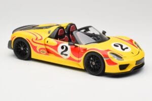 Porsche 918 Spyder Weissach Package Gelb Mit Streifen Minichamps 1:18 110062446 Druckguss — Bild 6 von 8