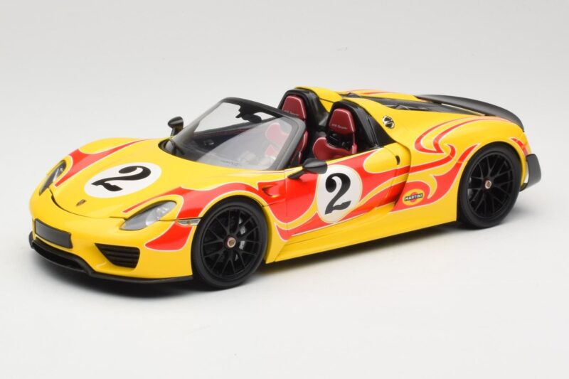 Porsche 918 Spyder Weissach Package Gelb Mit Streifen Minichamps 1:18 110062446 Druckguss