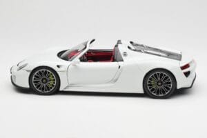 Porsche 918 Spyder Weiß Minichamps 1:18 110062436 Druckguss — Bild 4 von 8
