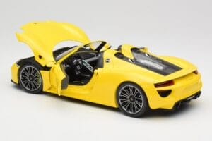 Porsche 918 Spyder Gelb Minichamps 1:18 110062434 Druckguss — Bild 5 von 8