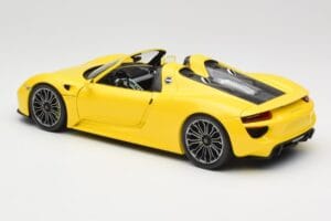 Porsche 918 Spyder Gelb Minichamps 1:18 110062434 Druckguss — Bild 7 von 8
