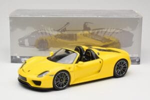 Porsche 918 Spyder Gelb Minichamps 1:18 110062434 Druckguss — Bild 8 von 8