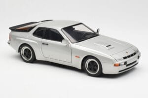 Porsche 924 Carrera GT Diamond Silber AUTOart 1:18 78002 Druckguss — Bild 6 von 8