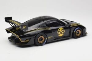 Porsche 935/19 Schwarz mit Goldenen Streifen Minichamps 1:18 155067568 Druckguss — Bild 2 von 6