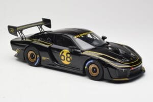 Porsche 935/19 Schwarz mit Goldenen Streifen Minichamps 1:18 155067568 Druckguss — Bild 4 von 6