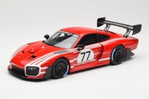 Porsche 935/19 Rot mit Weißen Streifen Minichamps 1:18 155067577 Druckguss