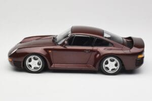 Porsche 959 Dark Red Metallic Minichamps 1:18 155066204 Druckguss — Bild 5 von 6