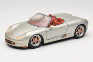 Porsche Boxster 986 Concept Silber Maisto 1:18 Porsche Boxster 986 Concept Silber Maisto 1:18 50231 Druckguss