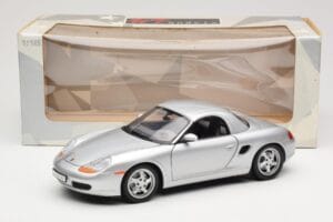 Porsche Boxster 986 Hard Top Silber UT Models 1:18 27854 Druckguss — Bild 8 von 8