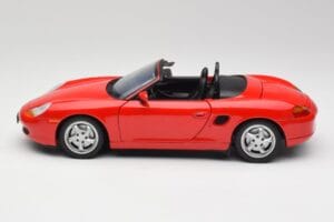 Porsche Boxster S 986 Guards Rot UT Models 1:18 27861-M1 Druckguss — Bild 4 von 8