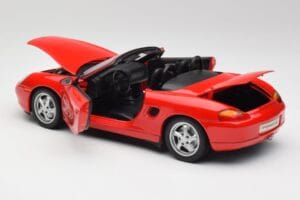 Porsche Boxster S 986 Guards Rot UT Models 1:18 27861-M1 Druckguss — Bild 5 von 8