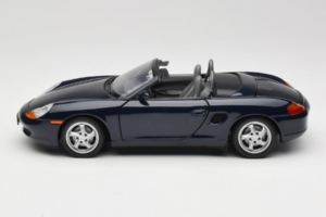 Porsche Boxster 986 S Night Blue UT Models 1:18 WAP021006-R1 Druckguss — Bild 4 von 8