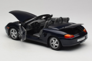 Porsche Boxster 986 S Night Blue UT Models 1:18 WAP021006-R1 Druckguss — Bild 5 von 8