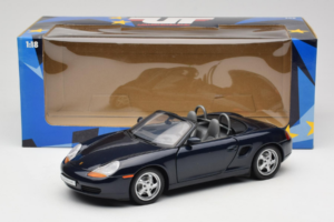 Porsche Boxster 986 S Night Blue UT Models 1:18 WAP021006-R1 Druckguss — Bild 8 von 8