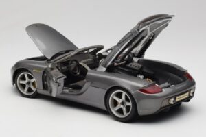 Porsche Carrera GT Grau Metallic Maisto 1:18 36622-R1 Druckguss — Bild 5 von 8