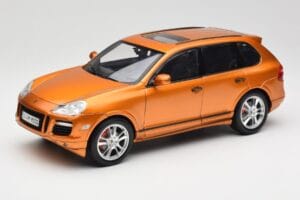 Porsche Cayenne GTS Lava Orange Norev 1:18 187535 Druckguss