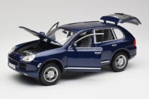 Porsche Cayenne S 9PA Dark Sea Blau Metallic Maisto 1:18 31635 Druckguss — Bild 2 von 8