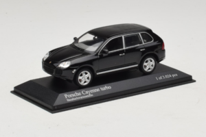 Porsche Cayenne 955 Turbo Black Metallic Minichamps 1:43 400061080 Druckguss — Bild 2 von 5