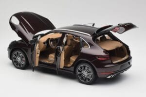 Porsche Macan 95B Turbo Mahagoni Metallic Minichamps 1:18 110062500 Druckguss — Bild 5 von 8