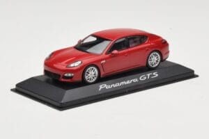 Porsche Panamera 970 GTS Rot Minichamps 1:43 WAP0200230C Druckguss — Bild 2 von 4